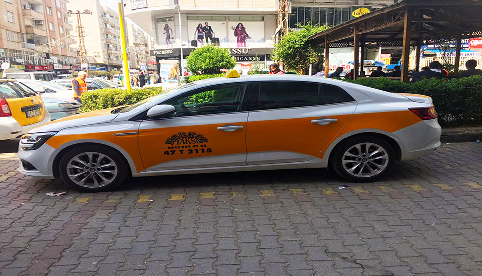 Kızıltepe Merkez Taksi Durağı aracı